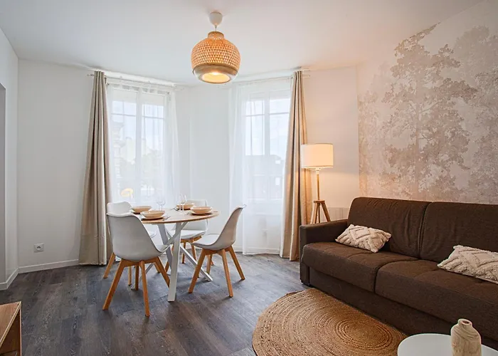 Le Havre - Quartier Des Docks Au Calme - Appartement T3 Entierement Renove