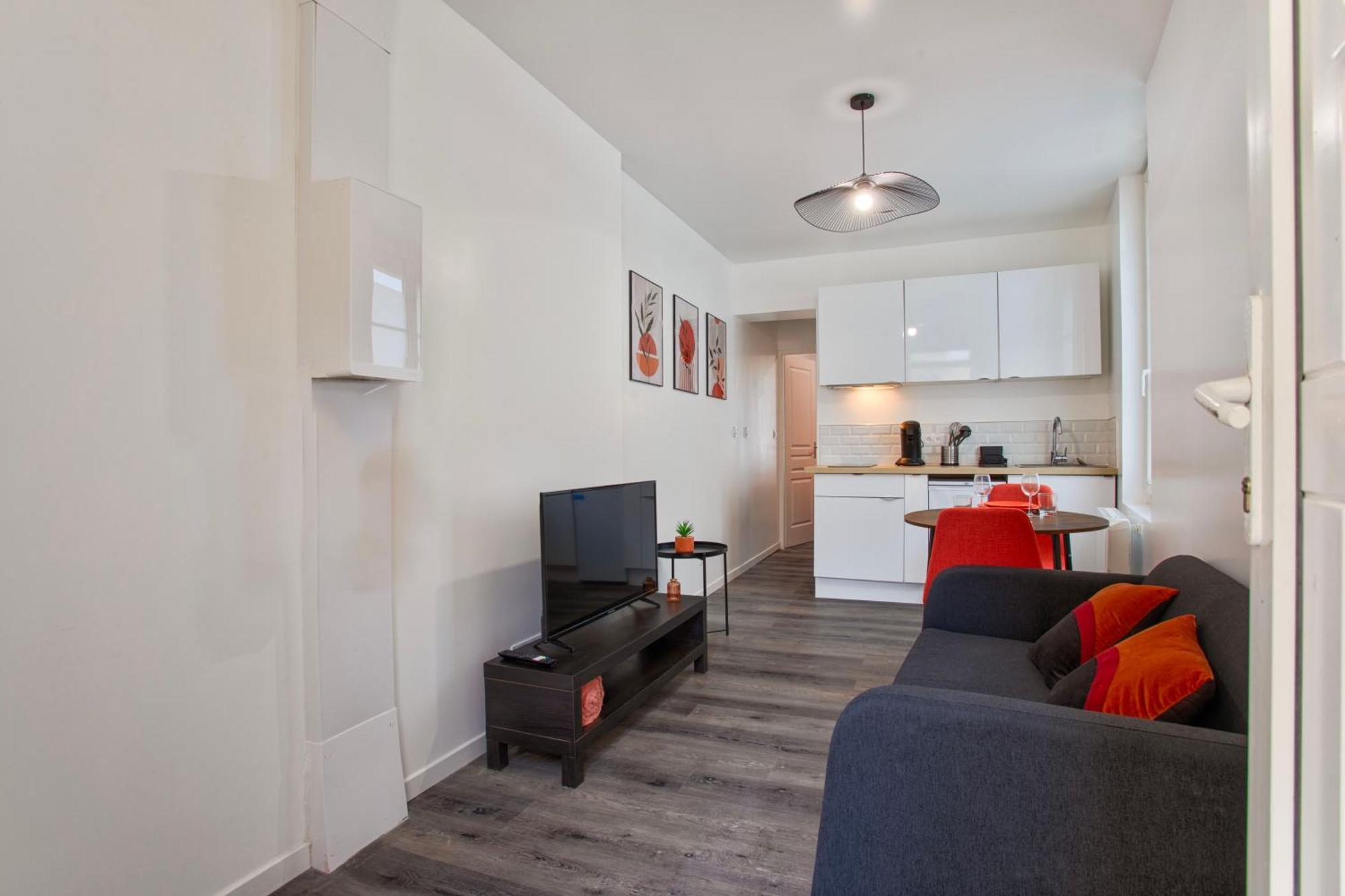 - Quartier Des Docks Au Calme - T3 Entierement Renove