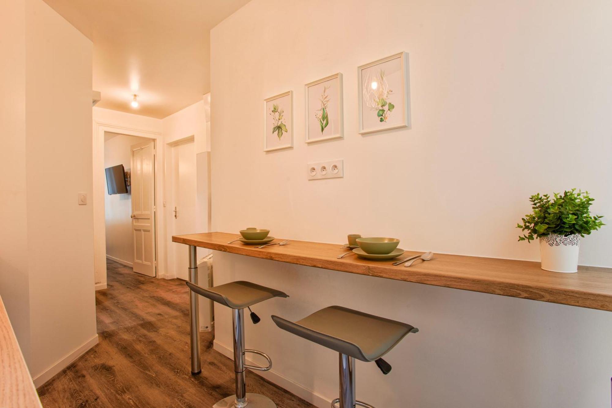 - Quartier Des Docks Au Calme - T3 Entierement Renove Apartment *