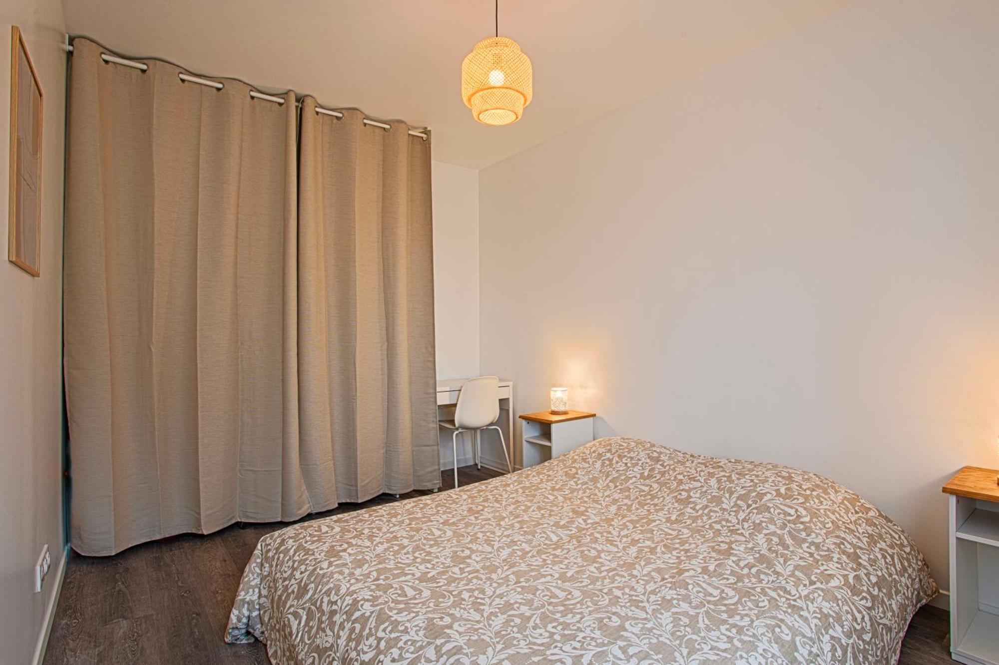 - Quartier Des Docks Au Calme - T3 Entierement Renove *